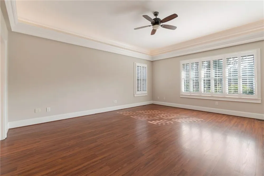 180 Forest Glen Drive Waleska, GA 30183