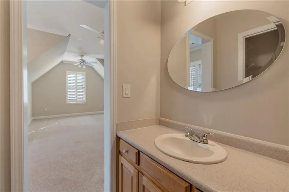 180 Forest Glen Drive Waleska, GA 30183