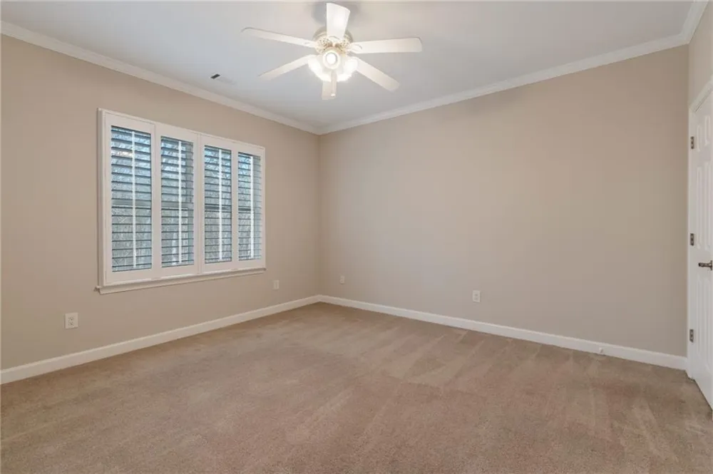 180 Forest Glen Drive Waleska, GA 30183