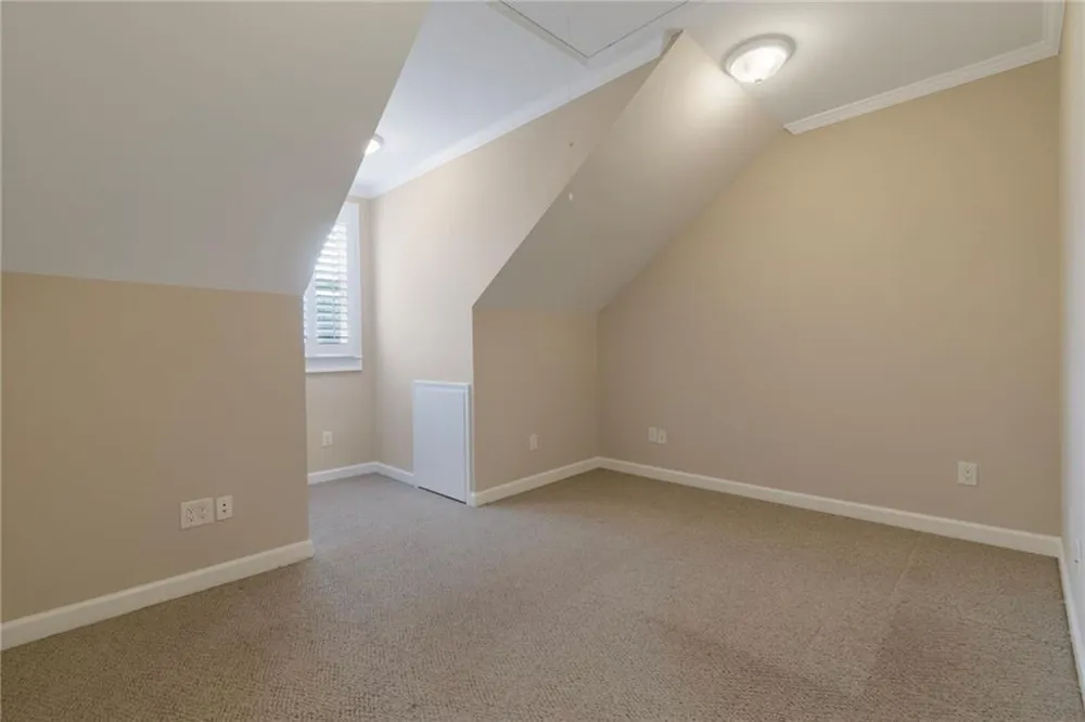 180 Forest Glen Drive Waleska, GA 30183