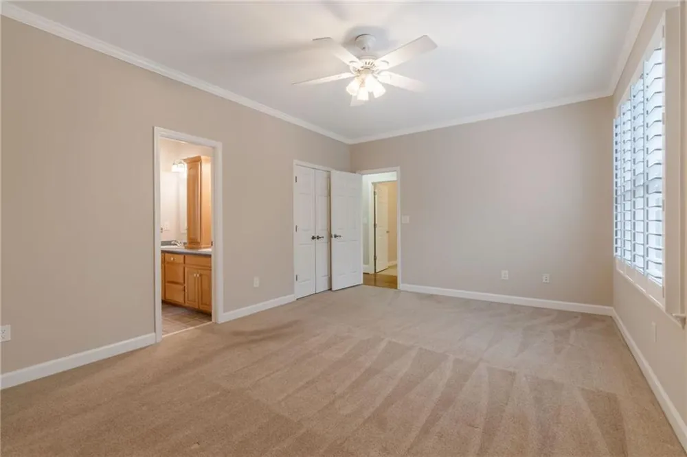 180 Forest Glen Drive Waleska, GA 30183
