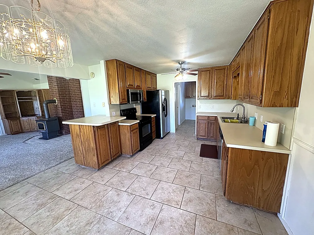 1599 County Road 2925 Dodd City, TX 75438