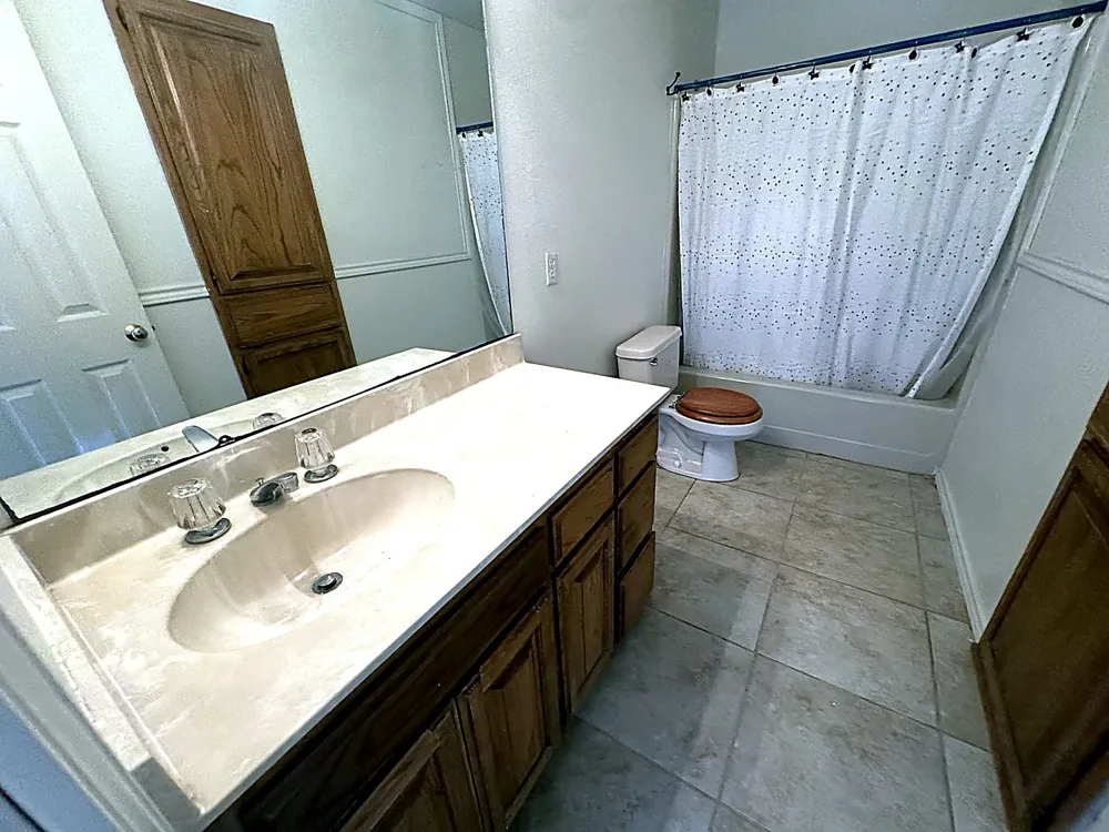 1599 County Road 2925 Dodd City, TX 75438
