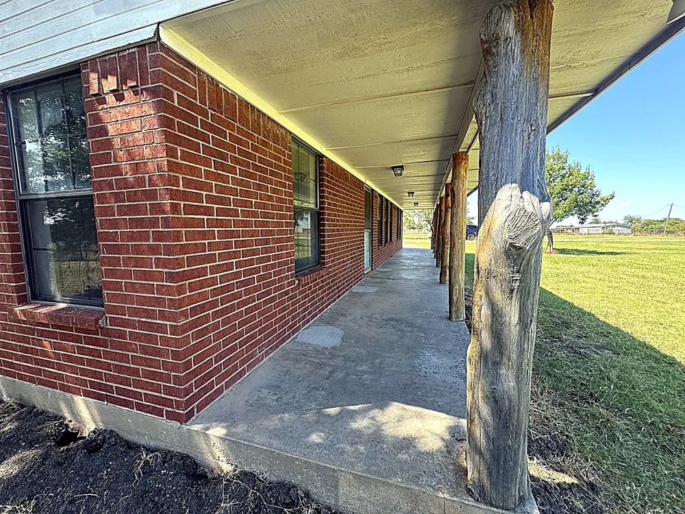 1599 County Road 2925 Dodd City, TX 75438