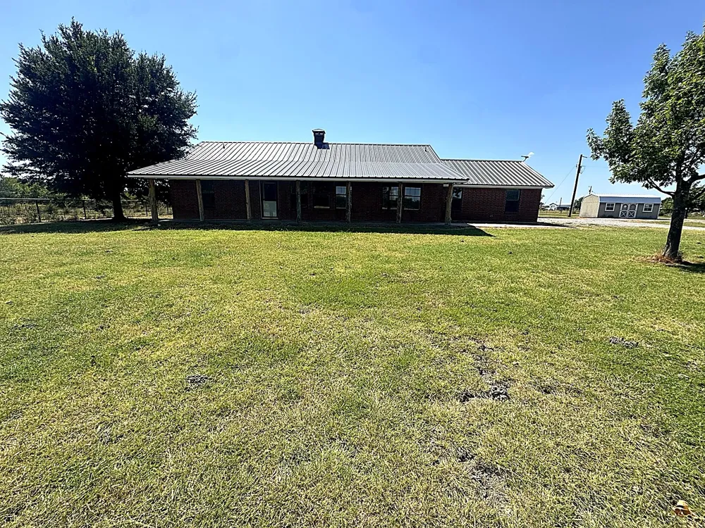 1599 County Road 2925 Dodd City, TX 75438