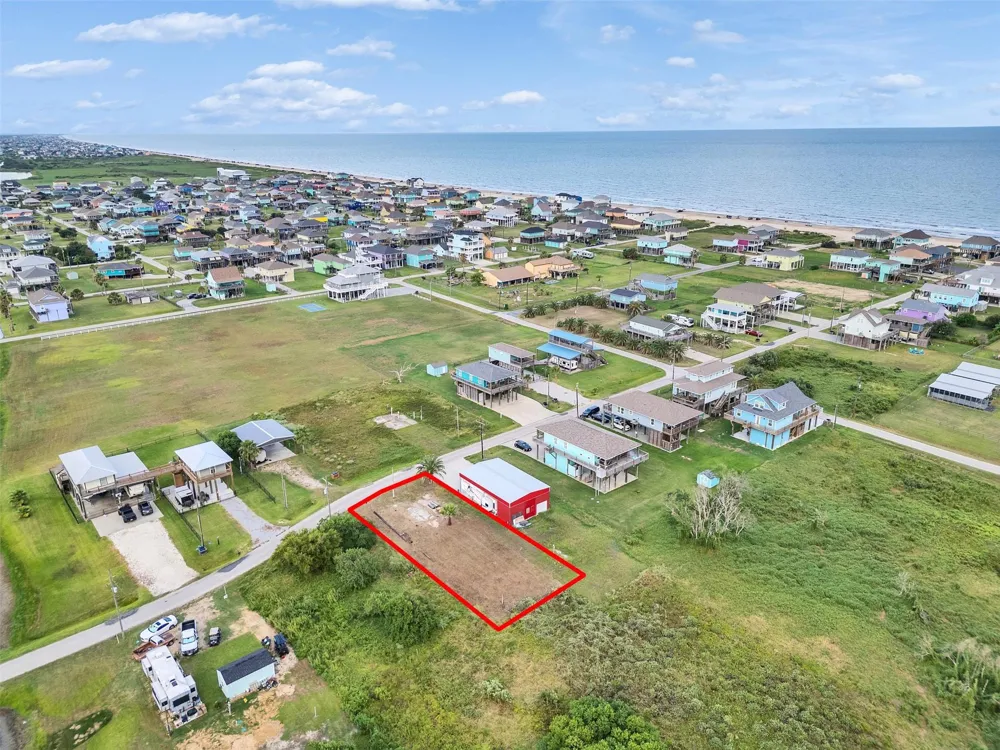 969 Sea Spray Drive Crystal Beach, TX 77650