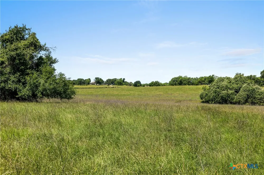CR 270 Cameron, TX 76520