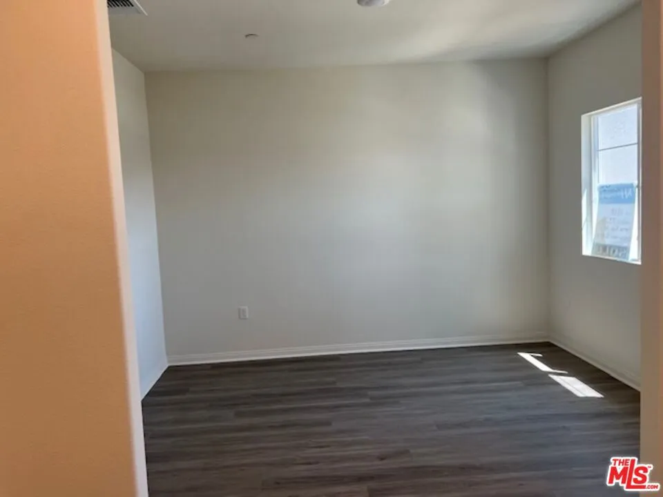 7323 Chetco River Street Bakersfield, CA 93311
