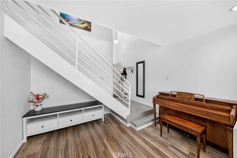 6340 Sonora Cypress, CA 90630