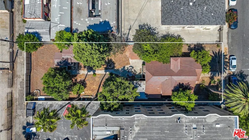3015 Shrine Place Los Angeles, CA 90007