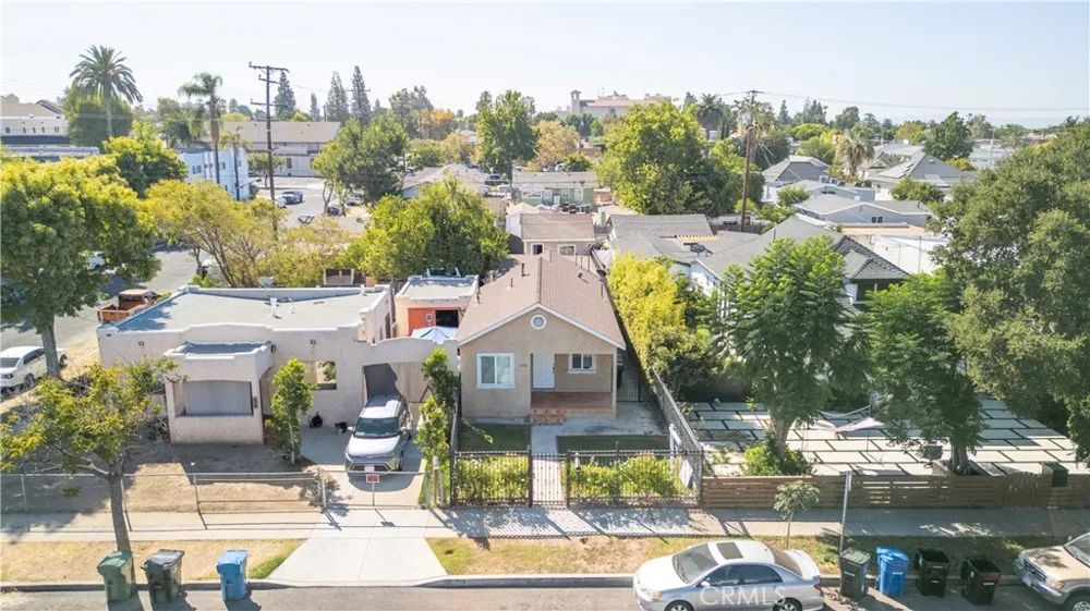 228 Alexander Avenue San Fernando, CA 91340