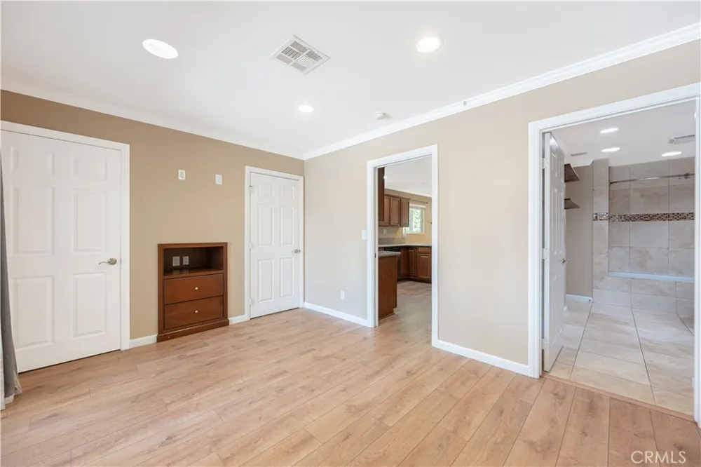 228 Alexander Avenue San Fernando, CA 91340