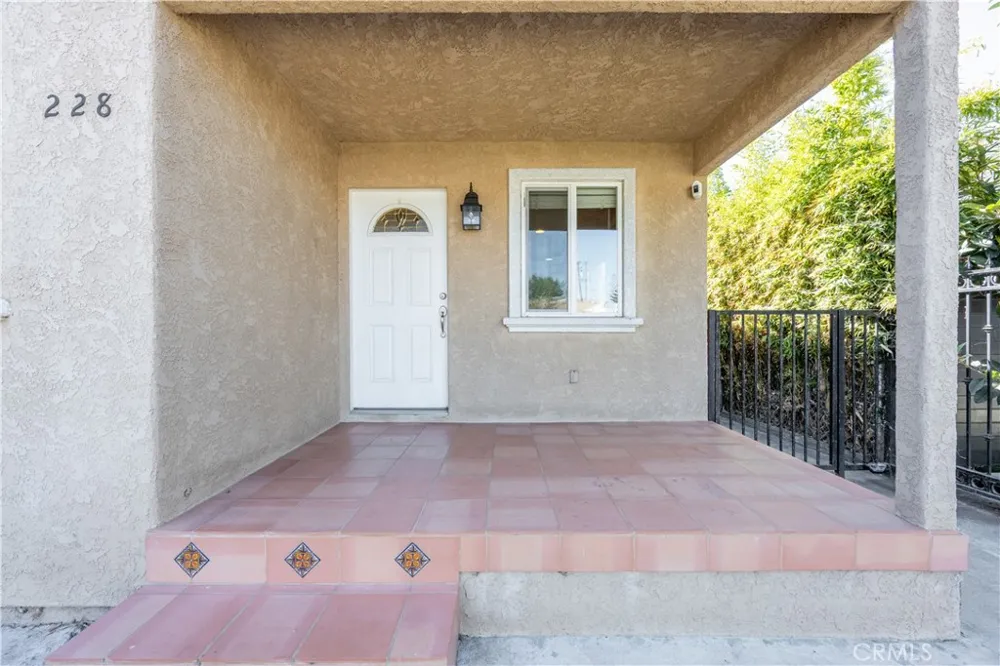 228 Alexander Avenue San Fernando, CA 91340