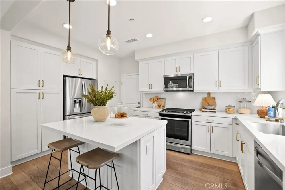 41 Baculo Rancho Mission Viejo, CA 92694