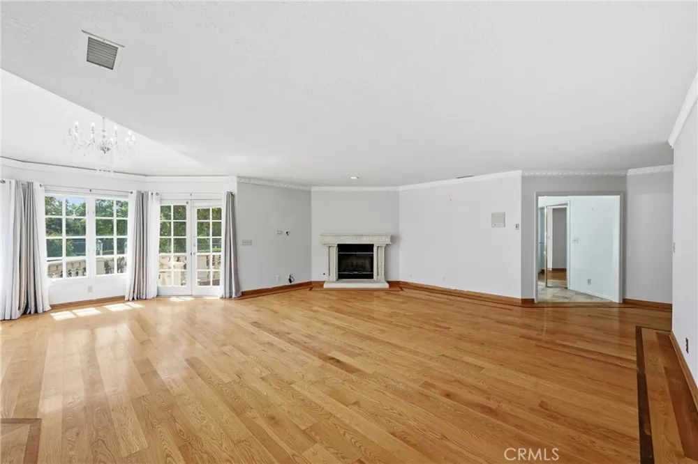 673 Deodar Bradbury, CA 91008