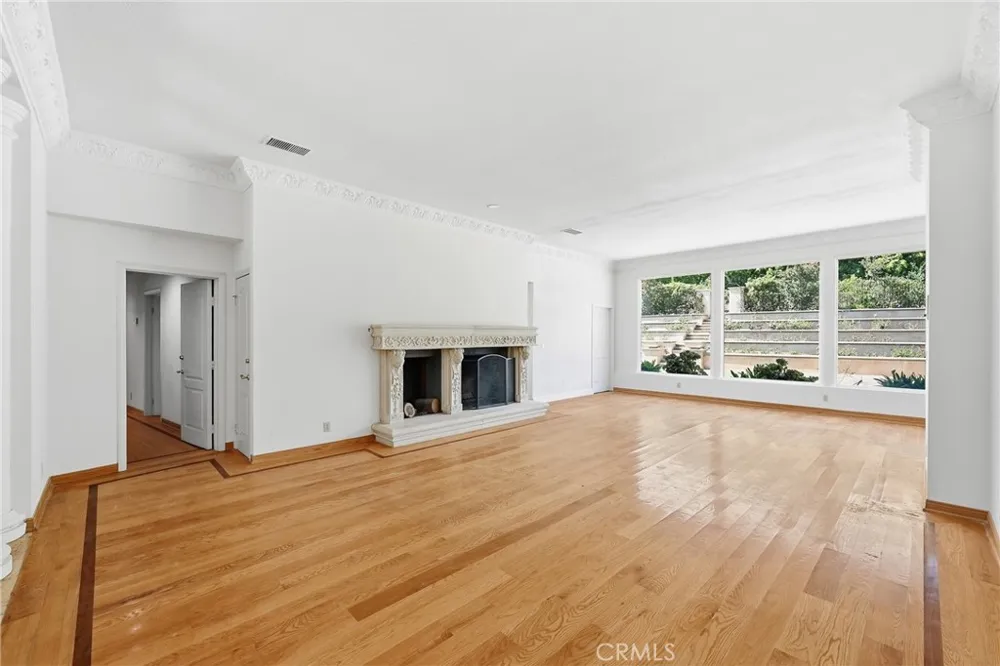 673 Deodar Bradbury, CA 91008