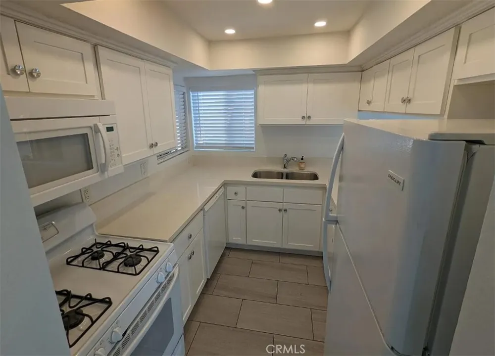 29095 Via Cerrito #41 Laguna Niguel, CA 92677