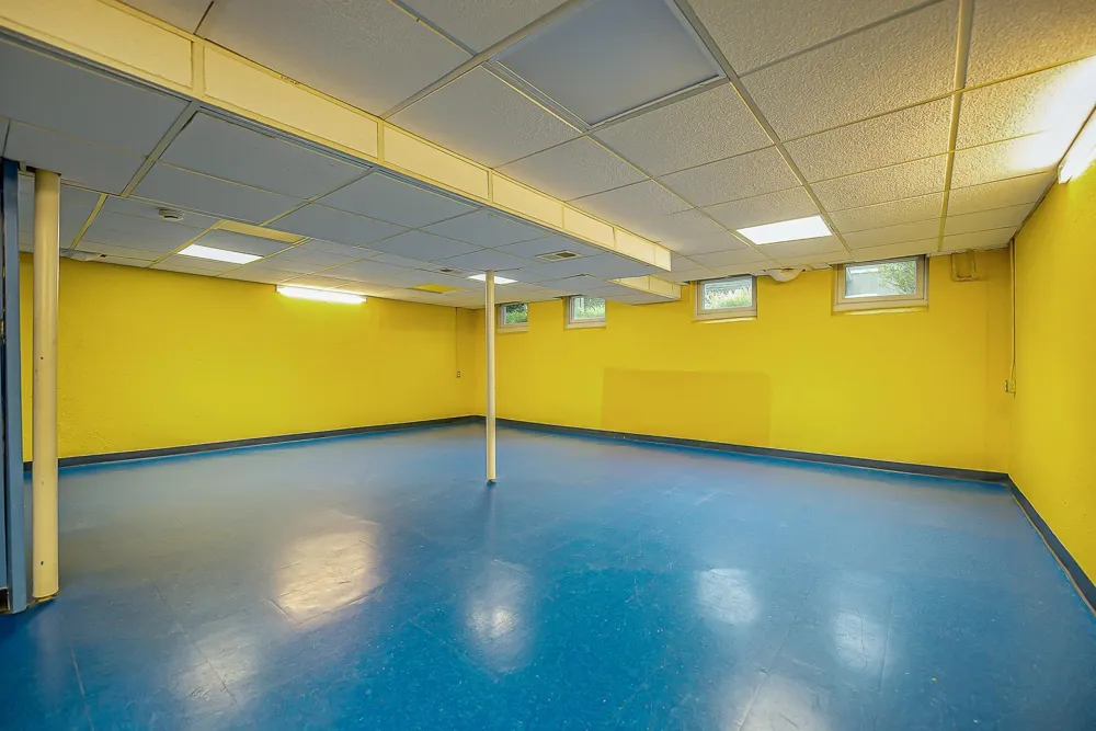 2764 Lowell Road Ann Arbor, MI 48103