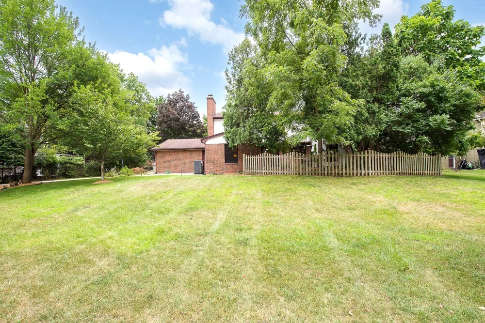 2764 Lowell Road Ann Arbor, MI 48103