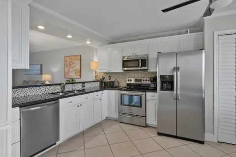 275 Palm Avenue #A407