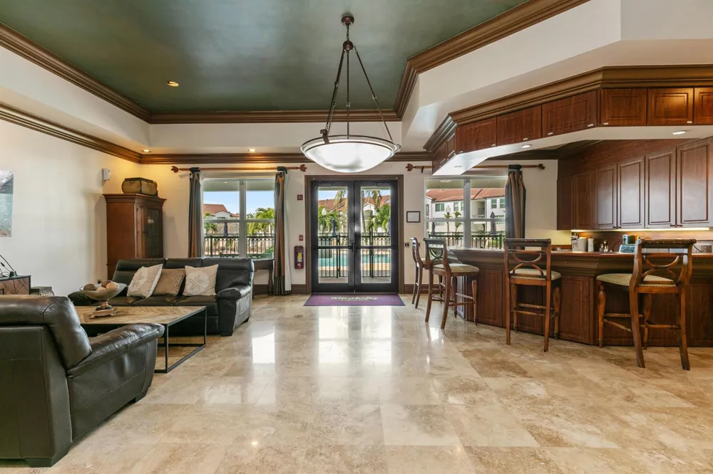 706 E VILLA CIRCLE Boynton Beach, FL 33435