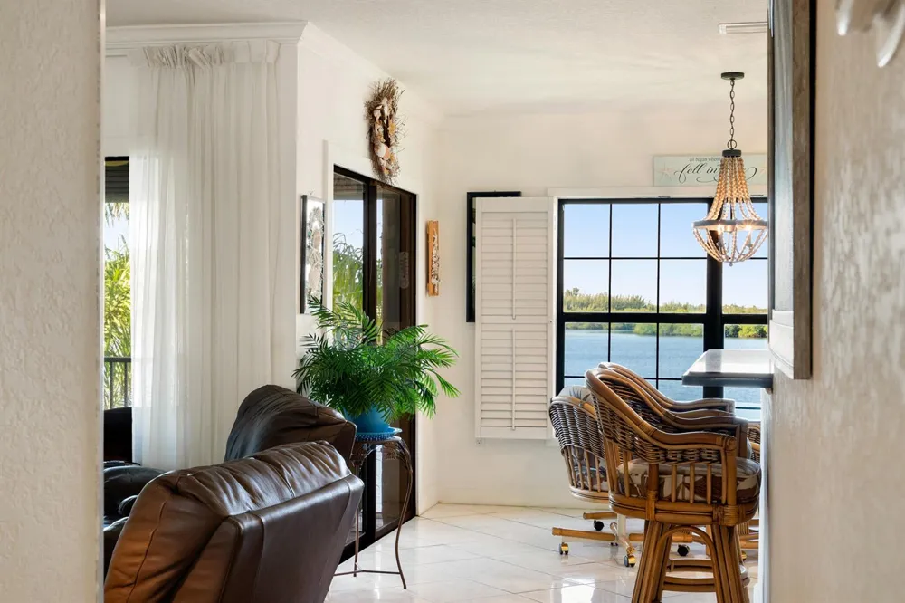 5151 Highway A1A #114 Vero Beach, FL 32963