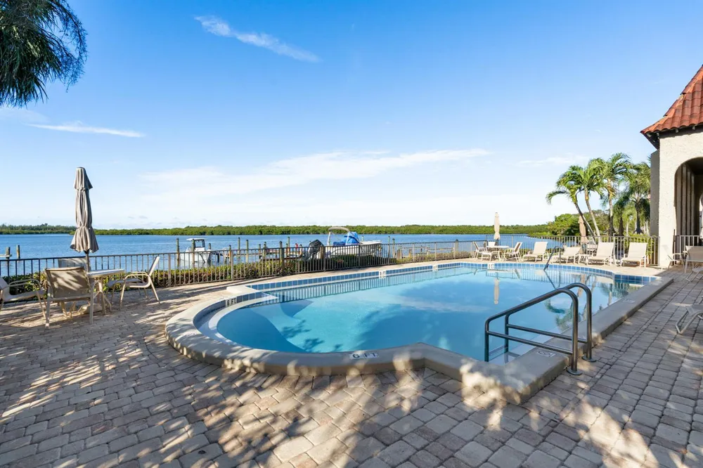 5151 Highway A1A #114 Vero Beach, FL 32963