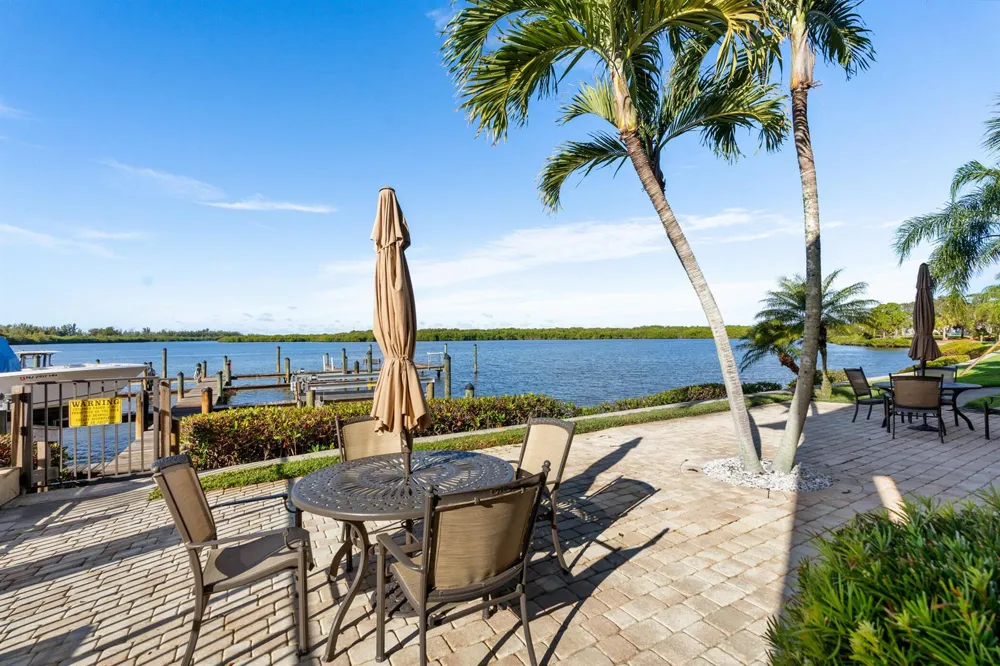 5151 Highway A1A #114 Vero Beach, FL 32963