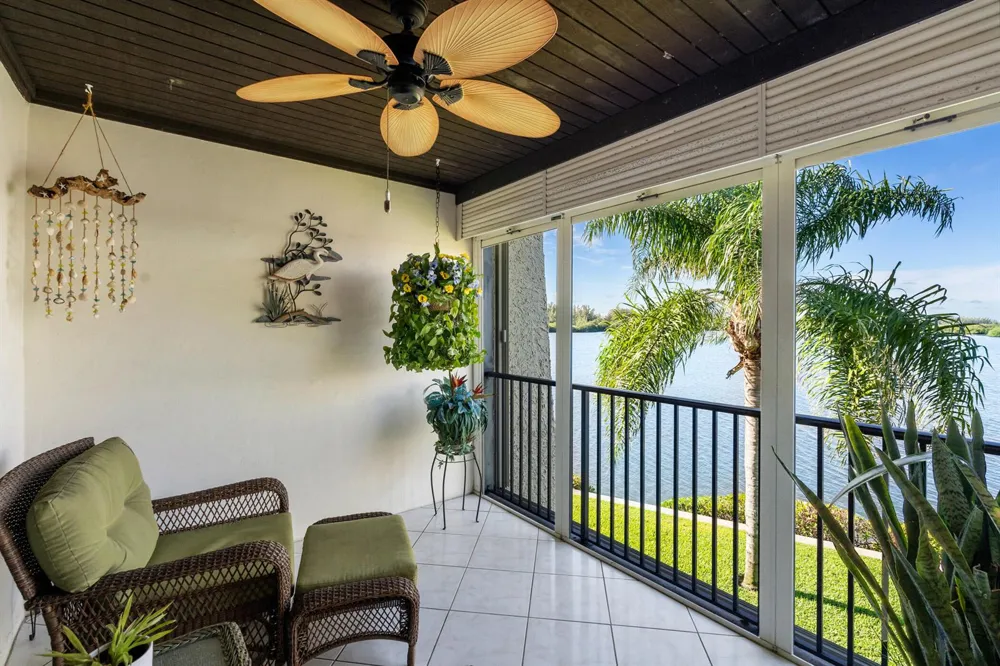 5151 Highway A1A #114 Vero Beach, FL 32963
