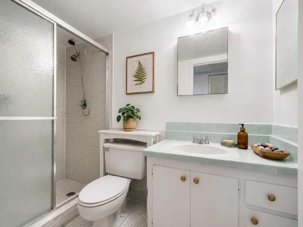 111 Pompano Beach Boulevard #1611 Pompano Beach, FL 33062