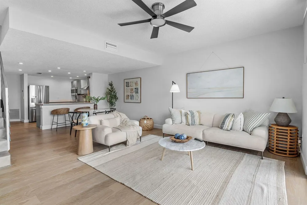 900 Jeffery Street Boca Raton, FL 33487