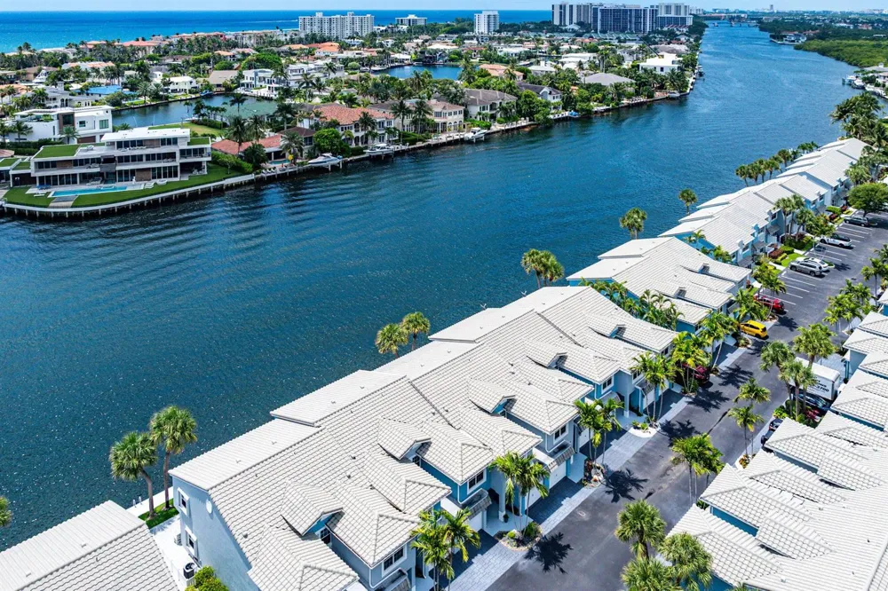 900 Jeffery Street Boca Raton, FL 33487