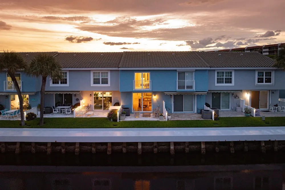 900 Jeffery Street Boca Raton, FL 33487