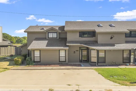 17 Valley View Drive #C