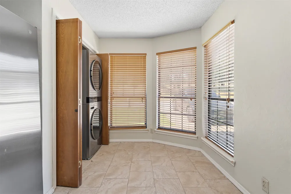 17 Valley View Drive #C Burneyville, OK 73430
