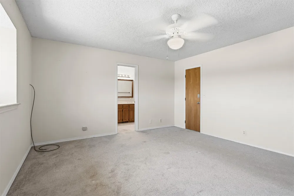17 Valley View Drive #C Burneyville, OK 73430