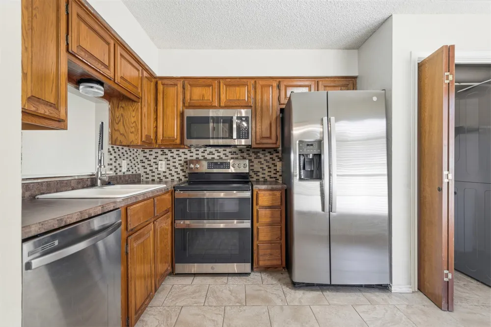 17 Valley View Drive #C Burneyville, OK 73430