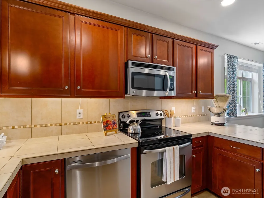 4678 Strathmore Circle SW Port Orchard, WA 98367