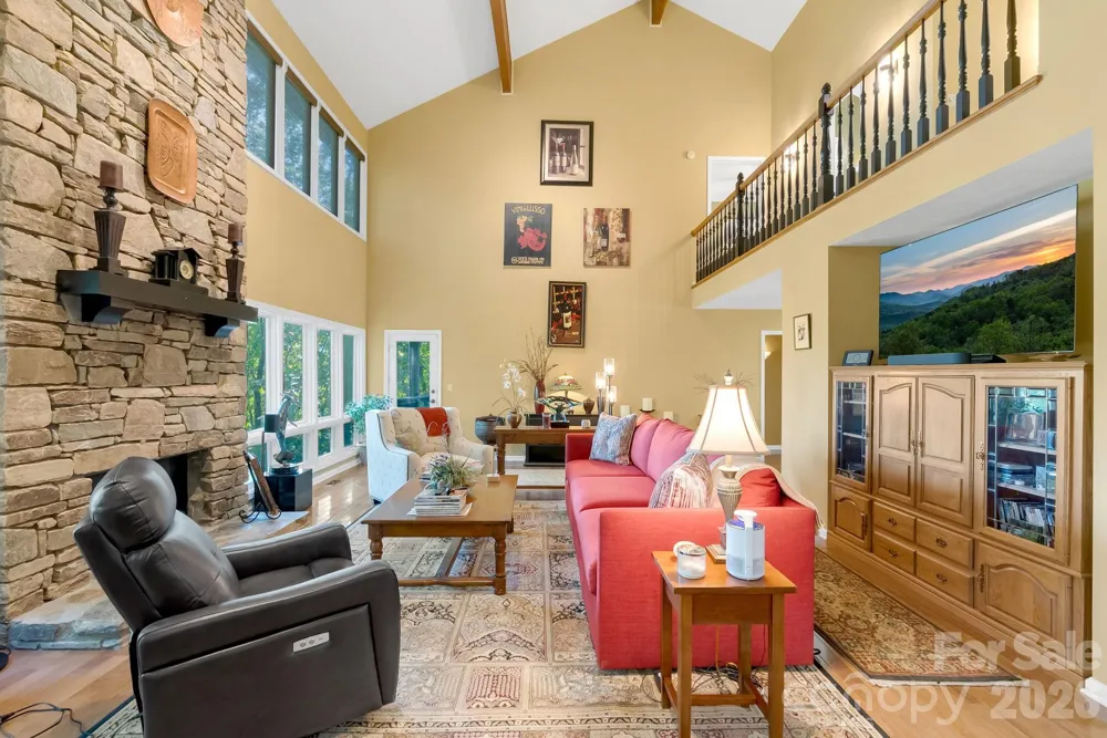 107 Spruce Lane Zirconia, NC 28790