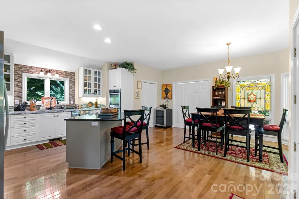107 Spruce Lane Zirconia, NC 28790