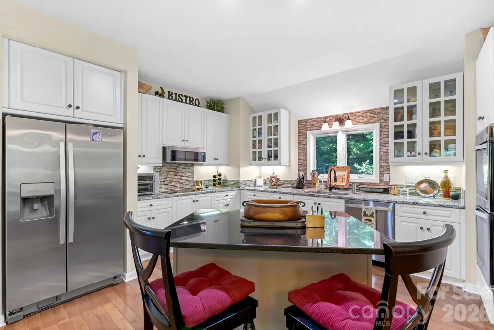 107 Spruce Lane Zirconia, NC 28790
