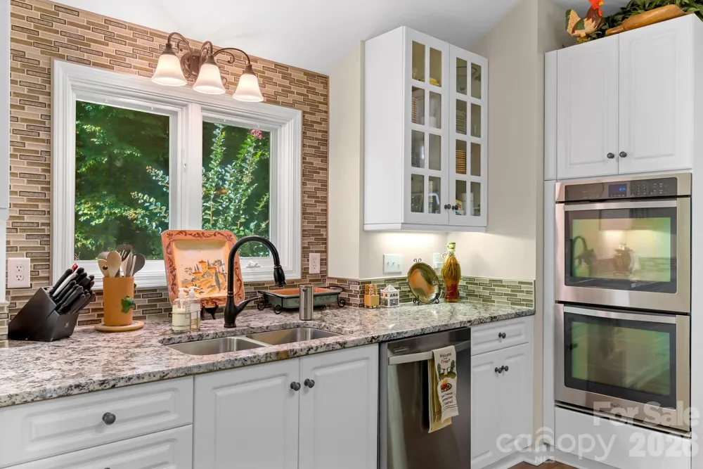 107 Spruce Lane Zirconia, NC 28790