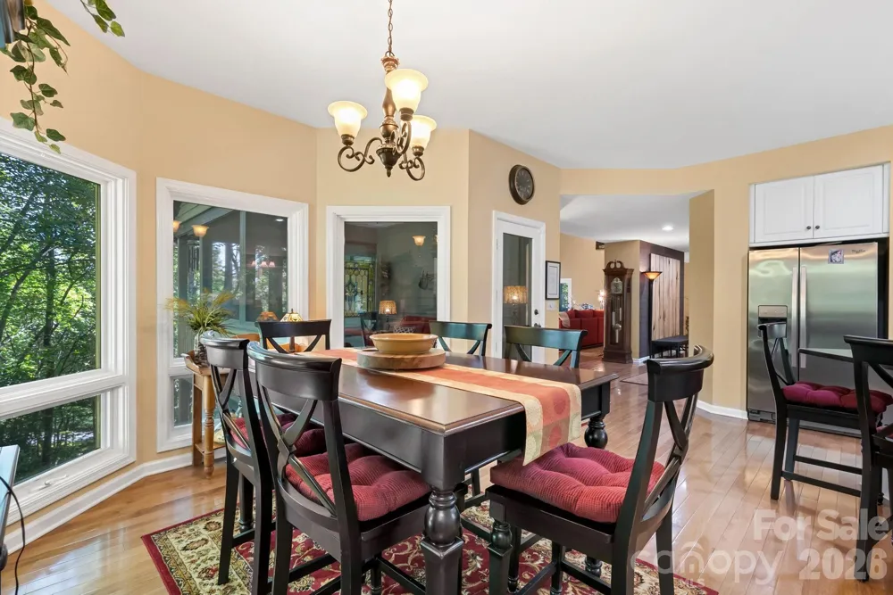 107 Spruce Lane Zirconia, NC 28790