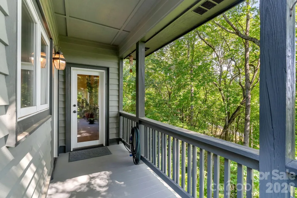 107 Spruce Lane Zirconia, NC 28790