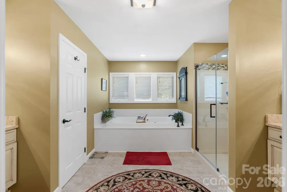 107 Spruce Lane Zirconia, NC 28790