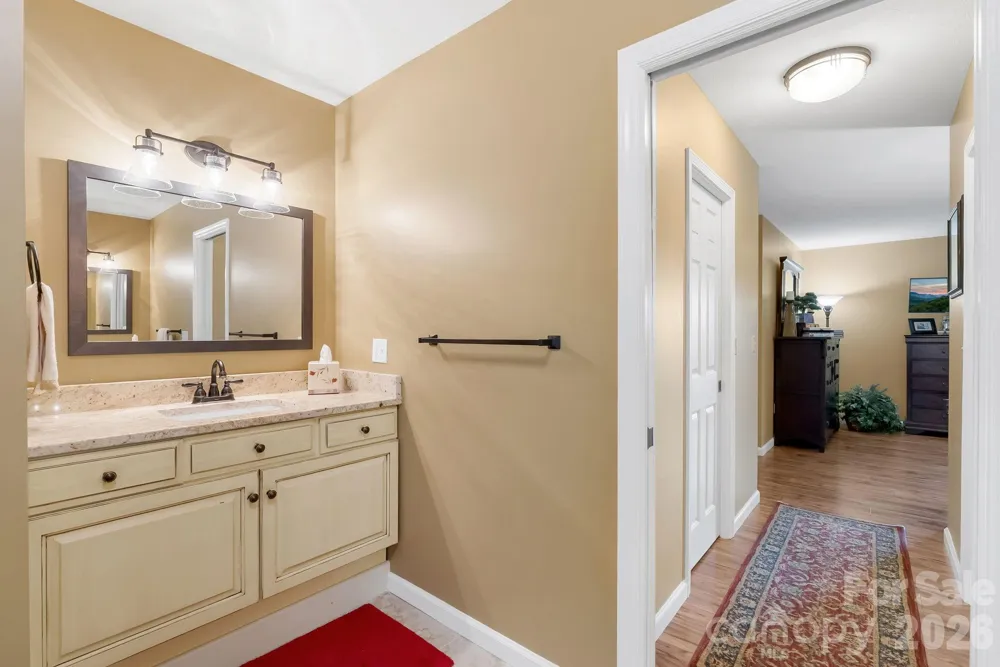 107 Spruce Lane Zirconia, NC 28790