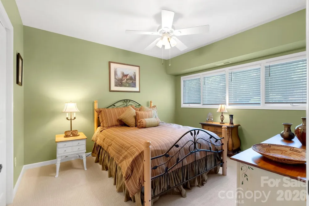 107 Spruce Lane Zirconia, NC 28790