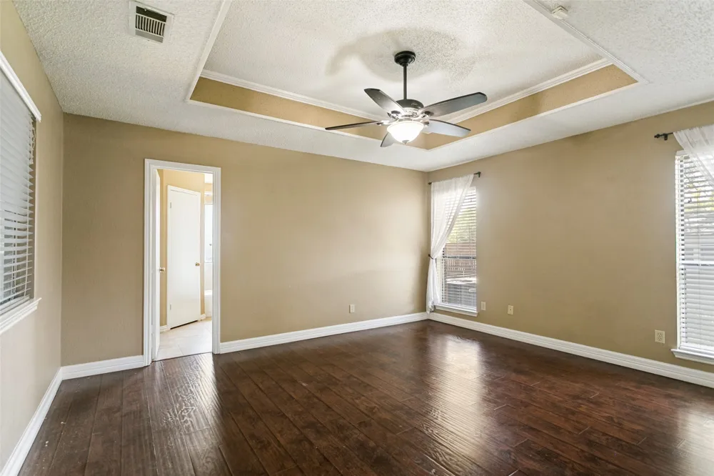 928 Ledgemont Drive Plano, TX 75025