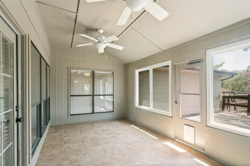 928 Ledgemont Drive Plano, TX 75025