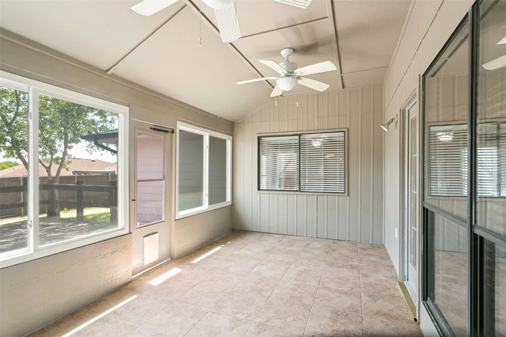 928 Ledgemont Drive Plano, TX 75025